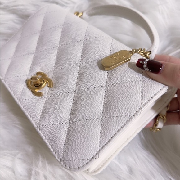 Chanel Mini Flap Bag with top handle GHW Caviar 23B Microchip - Picture 4 of 11